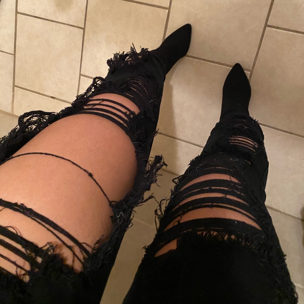 Fashion Nova Black Distressed Boyfriend Jeans